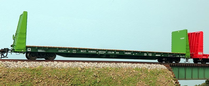 Marine Industries Bulkhead Flat Cars